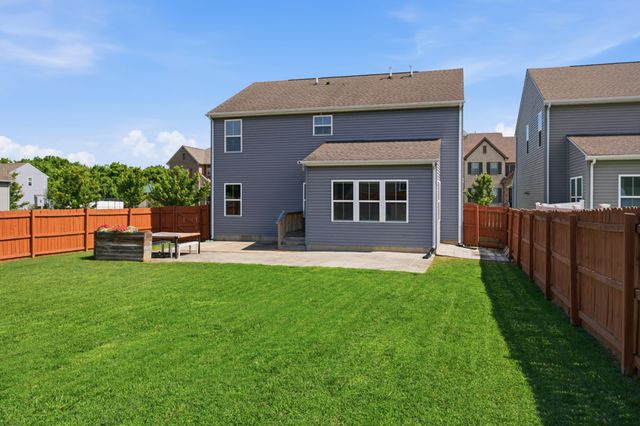 1568 Brockton Ln, Nashville, TN 37221