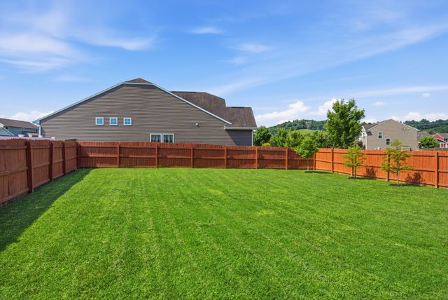 1568 Brockton Ln, Nashville, TN 37221
