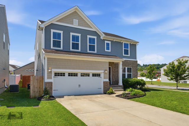 1568 Brockton Ln, Nashville, TN 37221