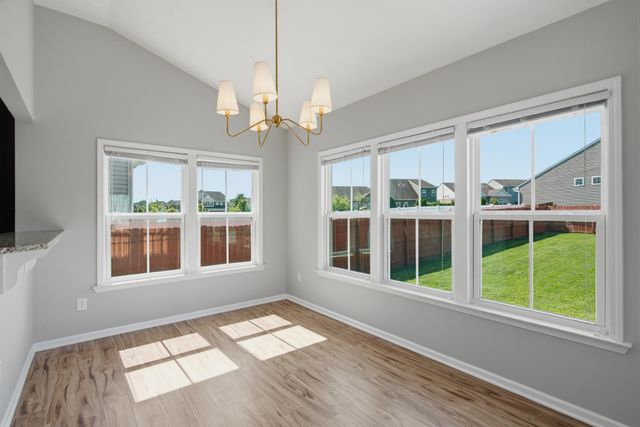 1568 Brockton Ln, Nashville, TN 37221