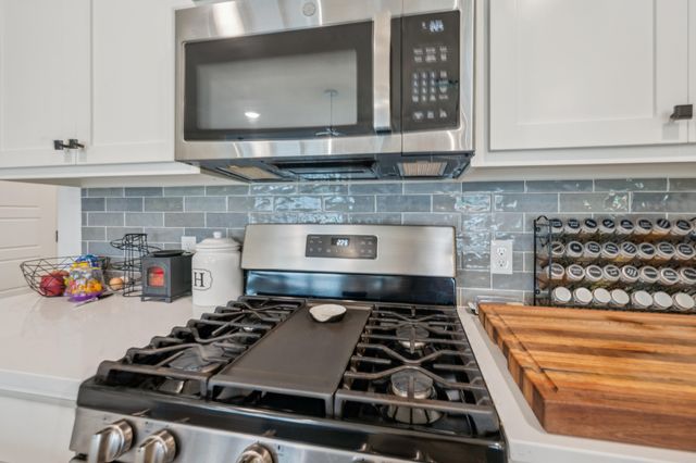 1200 SE 15th Street, Pryor, OK 74361