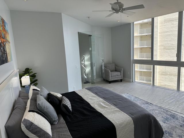 1617 N Flagler Drive, West Palm Beach, FL 33407
