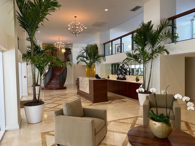 1617 N Flagler Drive, West Palm Beach, FL 33407