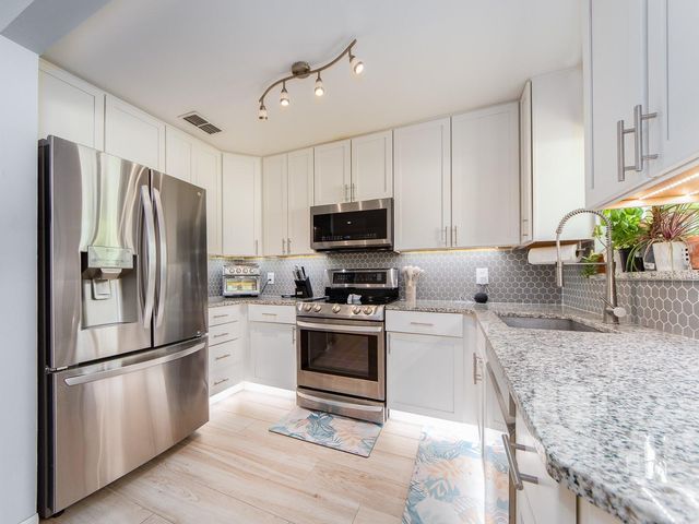 12410 CUMBERLAND DRIVE, Largo, FL 33773