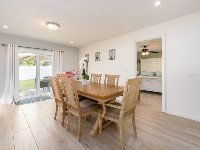 12410 CUMBERLAND DRIVE, Largo, FL 33773