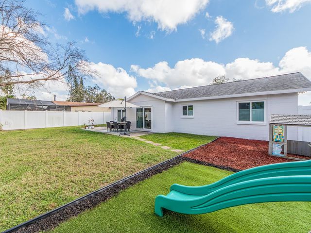 12410 CUMBERLAND DRIVE, Largo, FL 33773