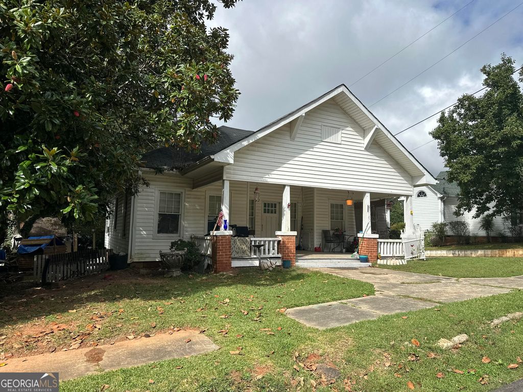 124 Mitchell Street, Toccoa, GA 30577