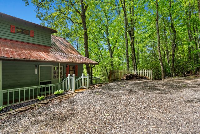 127 Berry Reister Drive, Blairsville, GA 30512