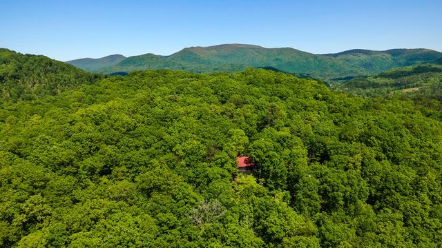 127 Berry Reister Drive, Blairsville, GA 30512