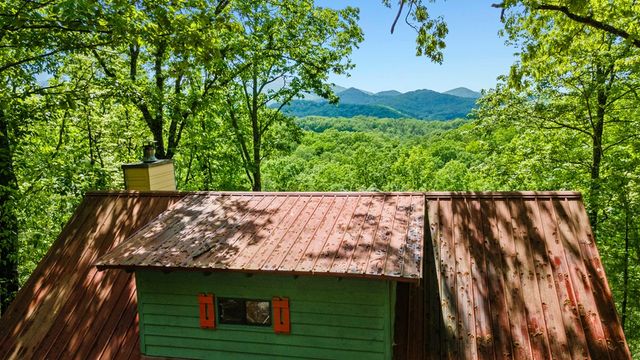 127 Berry Reister Drive, Blairsville, GA 30512