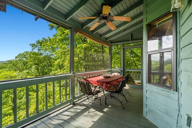 127 Berry Reister Drive, Blairsville, GA 30512