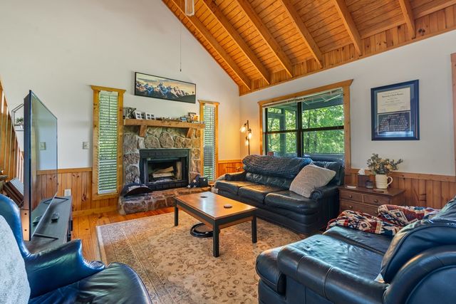 127 Berry Reister Drive, Blairsville, GA 30512