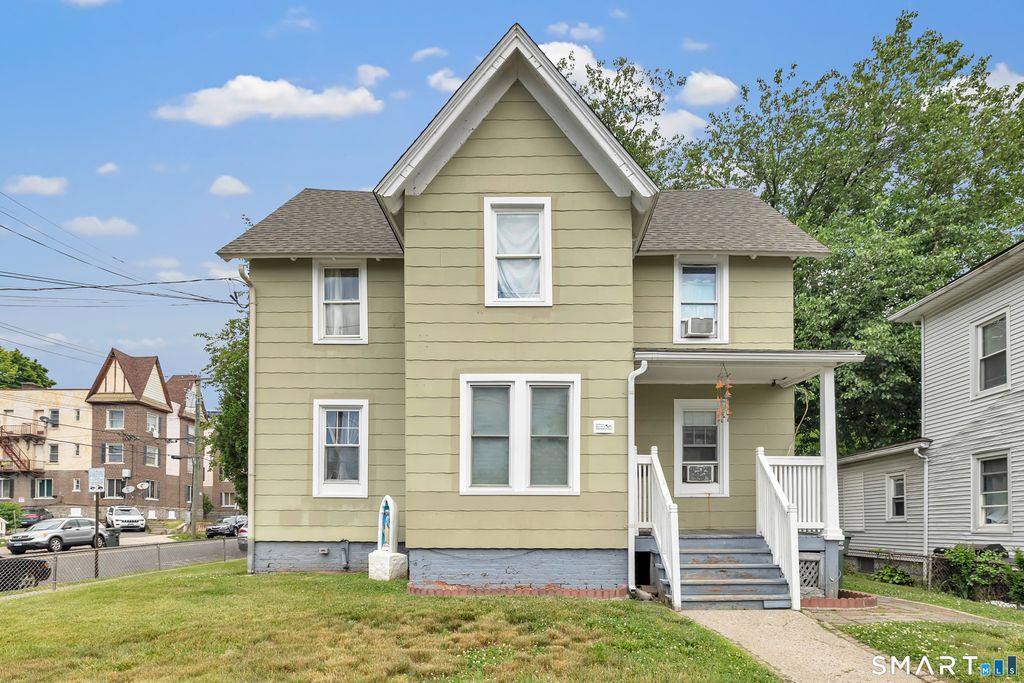 1626 Iranistan Avenue, Bridgeport, CT 06604
