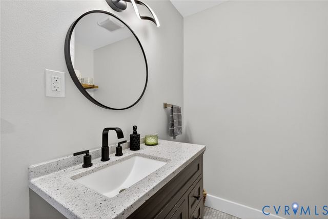 2031 Fairground Rd, Maidens, VA 23102