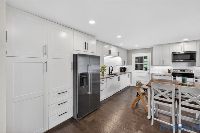 2031 Fairground Rd, Maidens, VA 23102