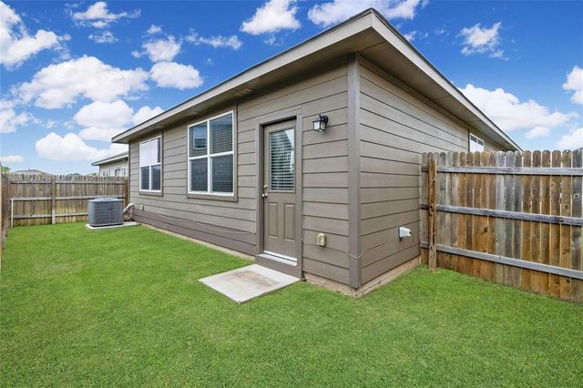 2907 Tilmon LN, Austin, TX 78725