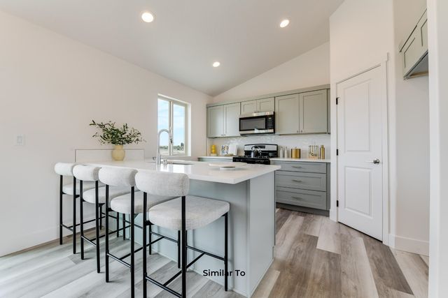 1207 N Layton Ave, Deer Park, WA 99006