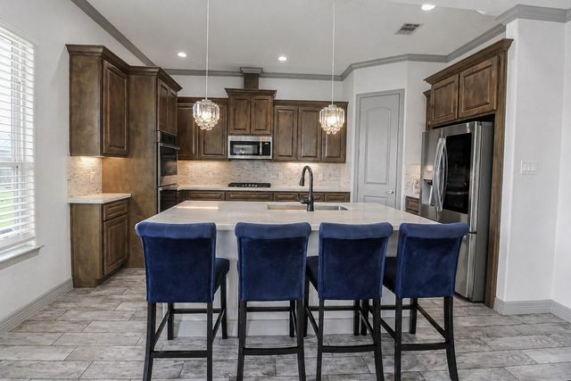 126 Comal Drive, Baytown, TX 77523