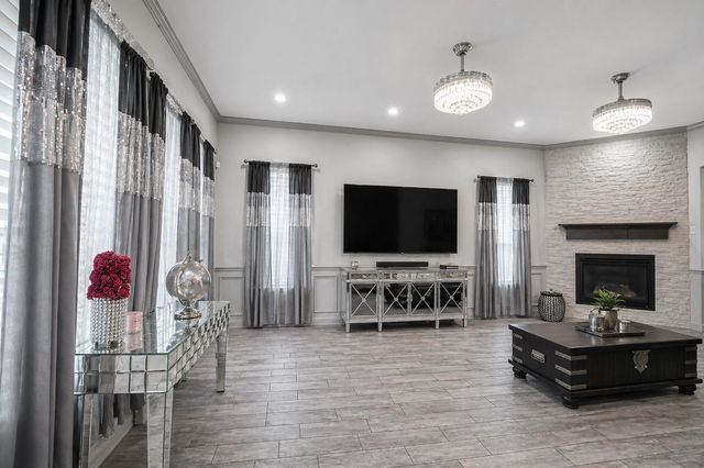 126 Comal Drive, Baytown, TX 77523