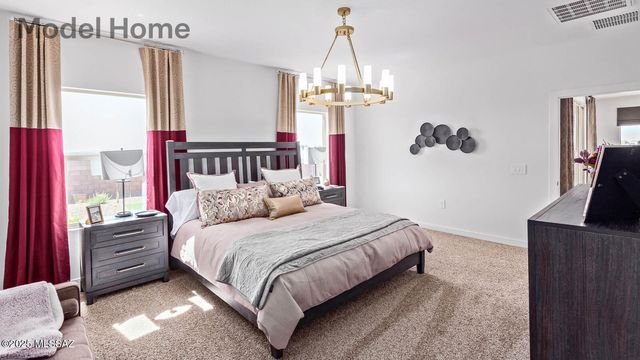 461 W Camino Del Toro, Vail, AZ 85641