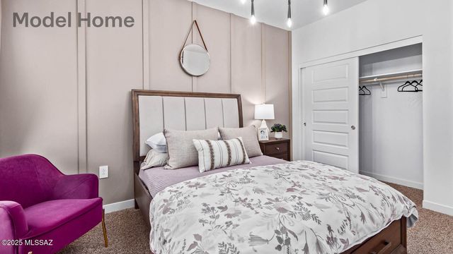 461 W Camino Del Toro, Vail, AZ 85641