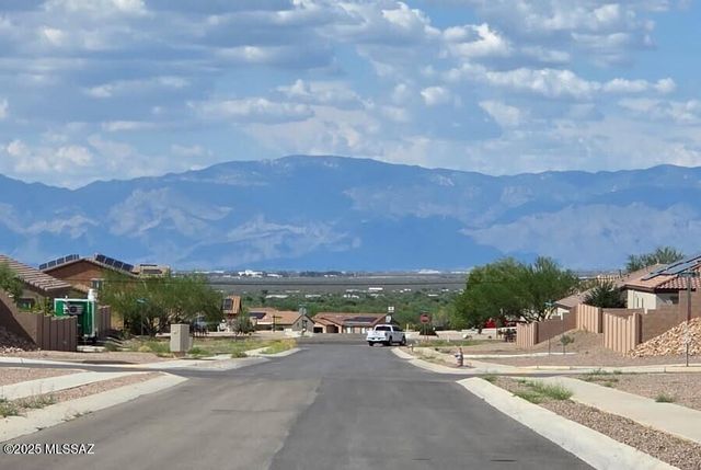 461 W Camino Del Toro, Vail, AZ 85641