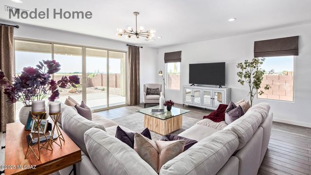 461 W Camino Del Toro, Vail, AZ 85641