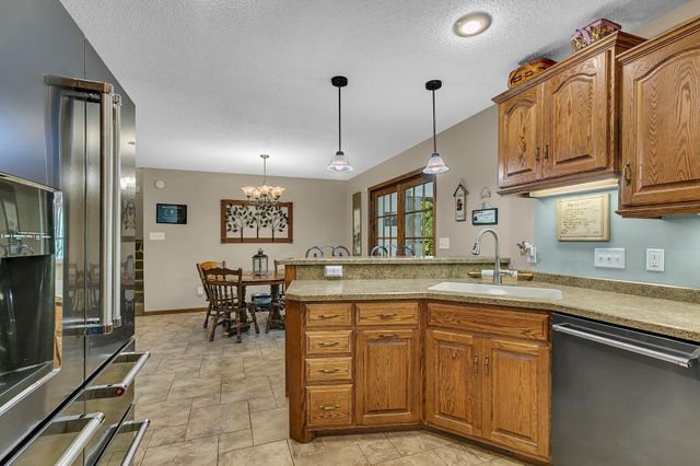 6209 Laurel Road, Saint Cloud, MN 56303