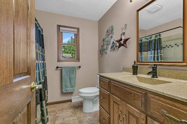 6209 Laurel Road, Saint Cloud, MN 56303