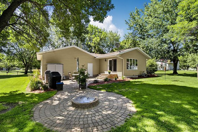 6209 Laurel Road, Saint Cloud, MN 56303
