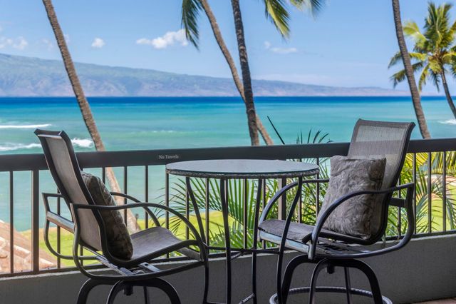 3875 Lower Honoapiilani Rd Apt B205 205, Lahaina, HI 96761