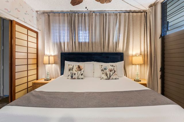 3875 Lower Honoapiilani Rd Apt B205 205, Lahaina, HI 96761