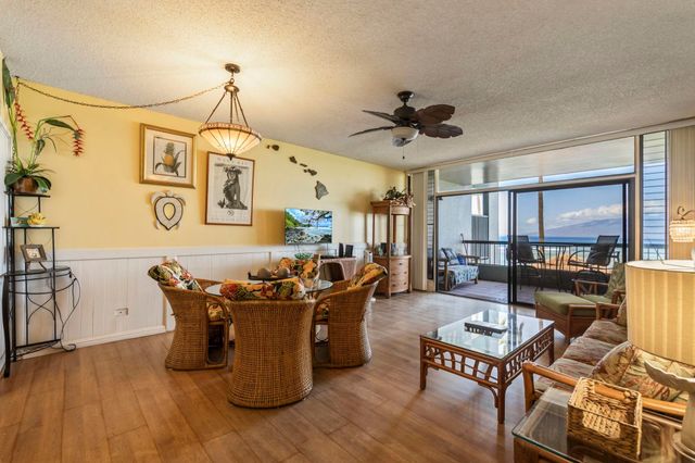 3875 Lower Honoapiilani Rd Apt B205 205, Lahaina, HI 96761