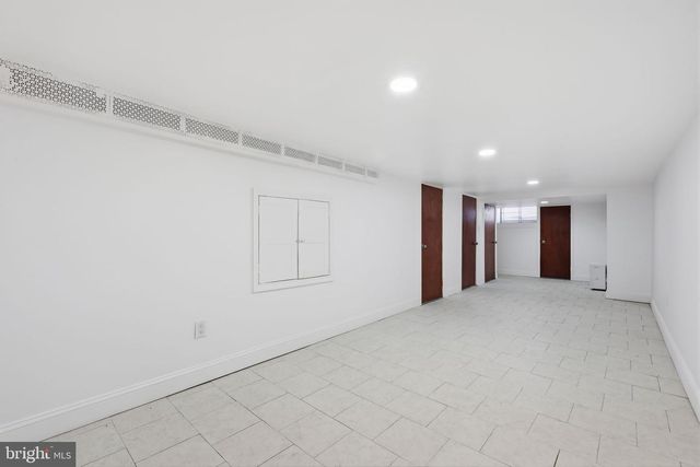 2024 W BERKS ST, Philadelphia, PA 19121