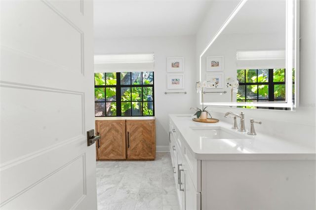 4301 W SAN JUAN STREET, Tampa, FL 33629