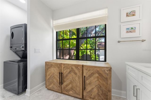 4301 W SAN JUAN STREET, Tampa, FL 33629