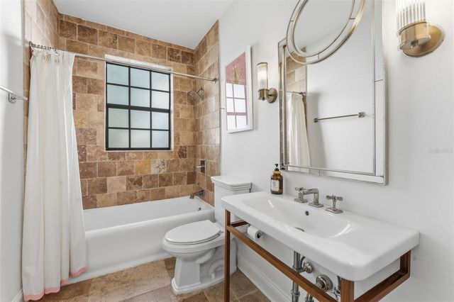 4301 W SAN JUAN STREET, Tampa, FL 33629