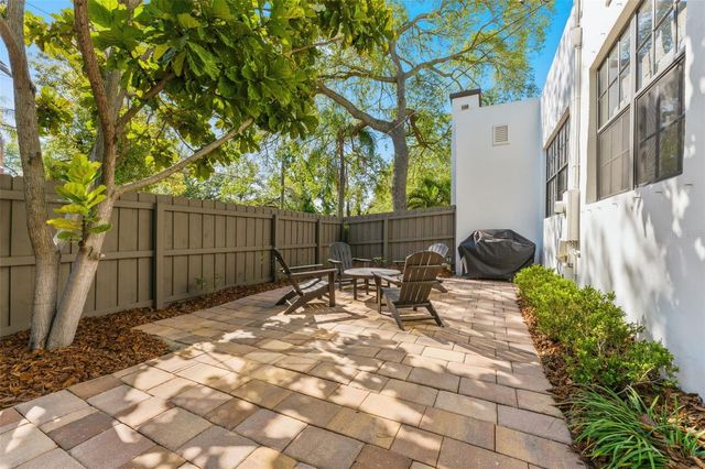 4301 W SAN JUAN STREET, Tampa, FL 33629