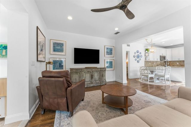 4301 W SAN JUAN STREET, Tampa, FL 33629