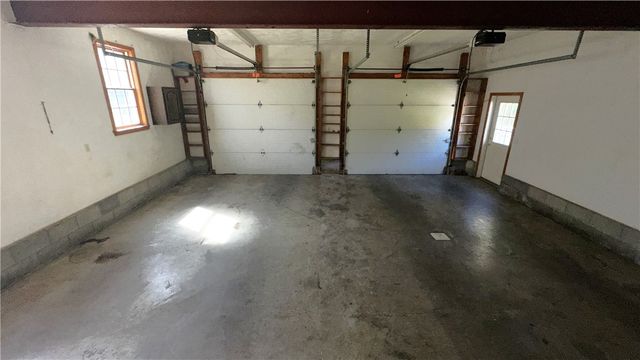 14 Sassafras Lane, Unity Twp, PA 15601