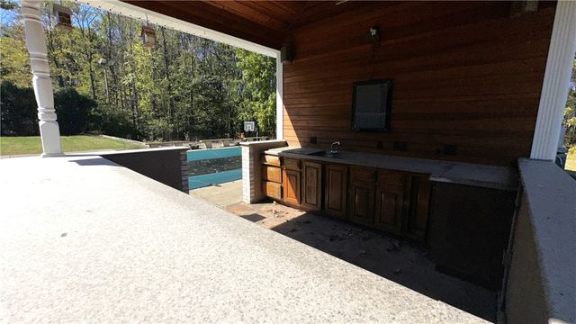 14 Sassafras Lane, Unity Twp, PA 15601