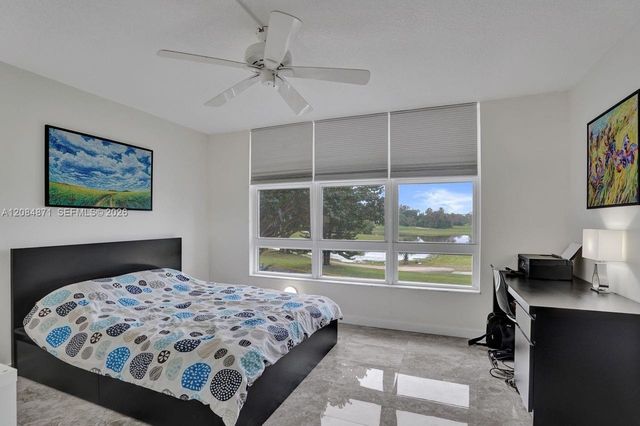 2681 S Course Drive 204, Pompano Beach, FL 33069