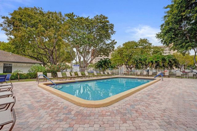 2681 S Course Drive 204, Pompano Beach, FL 33069