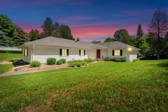 22100 N Uldriks Drive, Bedford Twp, MI 49017