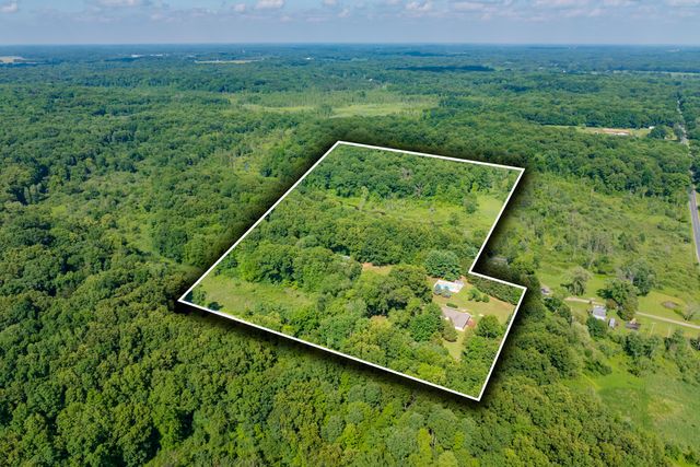 22100 N Uldriks Drive, Bedford Twp, MI 49017