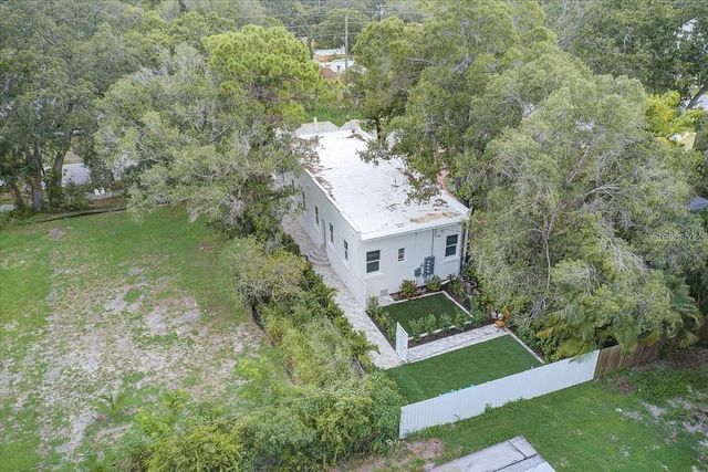 1862 6TH STREET, Sarasota, FL 34236