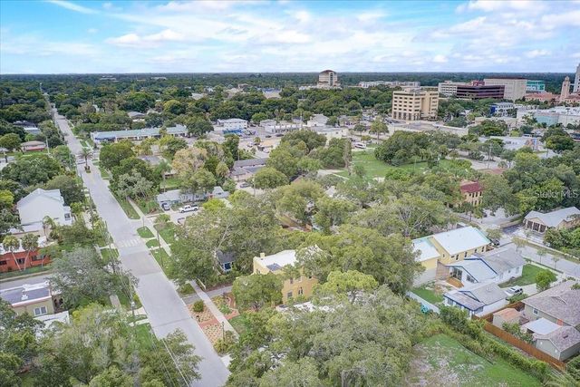 1862 6TH STREET, Sarasota, FL 34236