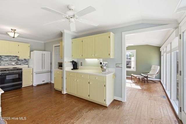 317 S Belvedere Drive, Hampstead, NC 28443