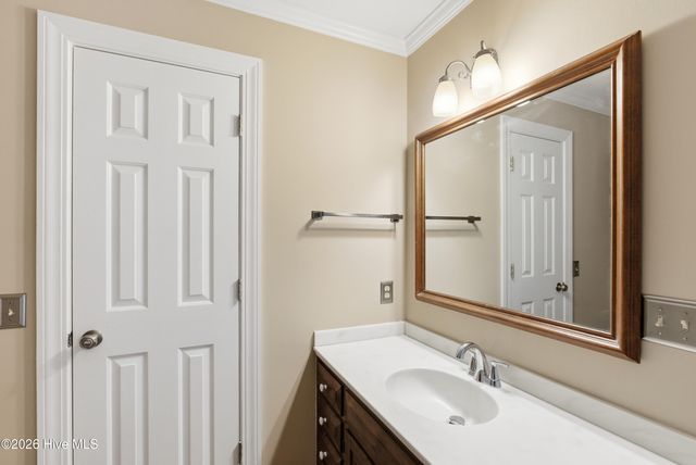 317 S Belvedere Drive, Hampstead, NC 28443