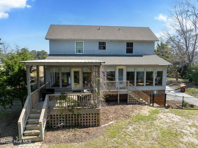 317 S Belvedere Drive, Hampstead, NC 28443